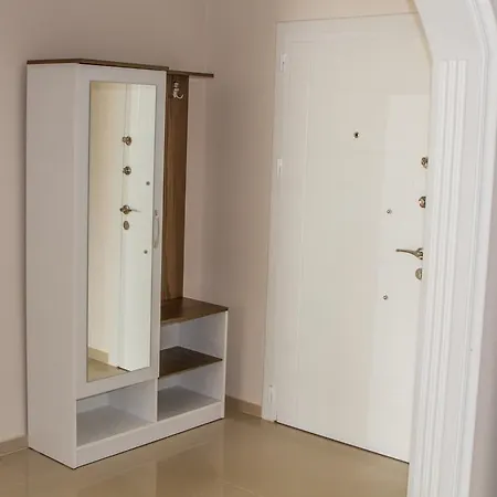 Luxury Apartment, Fully Furnished Appartamento