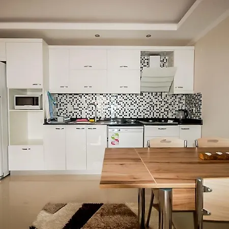 Appartamento Luxury Apartment, Fully Furnished *