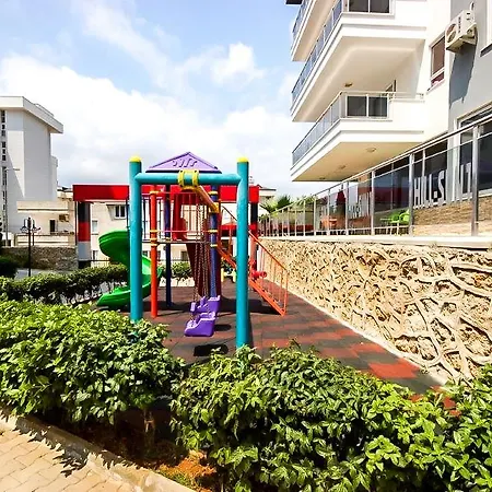 Luxury Apartment, Fully Furnished 아파트