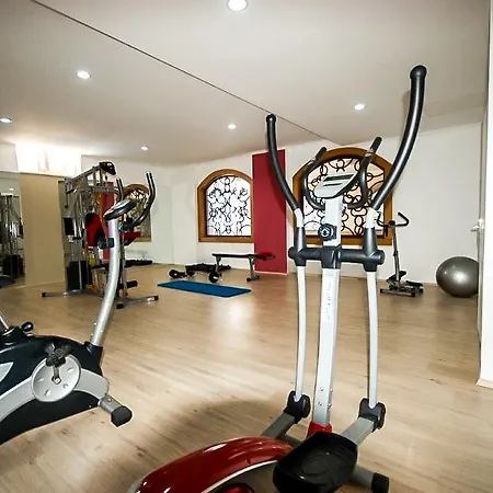 아파트 Luxury Apartment, Fully Furnished *